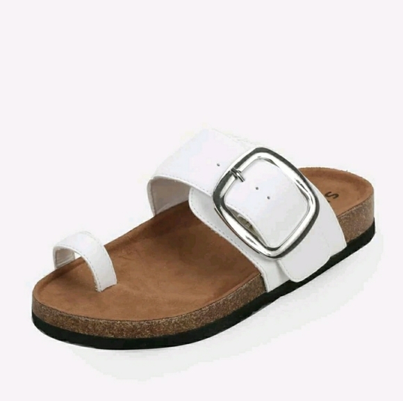 Sandal - Picture 2 of 4